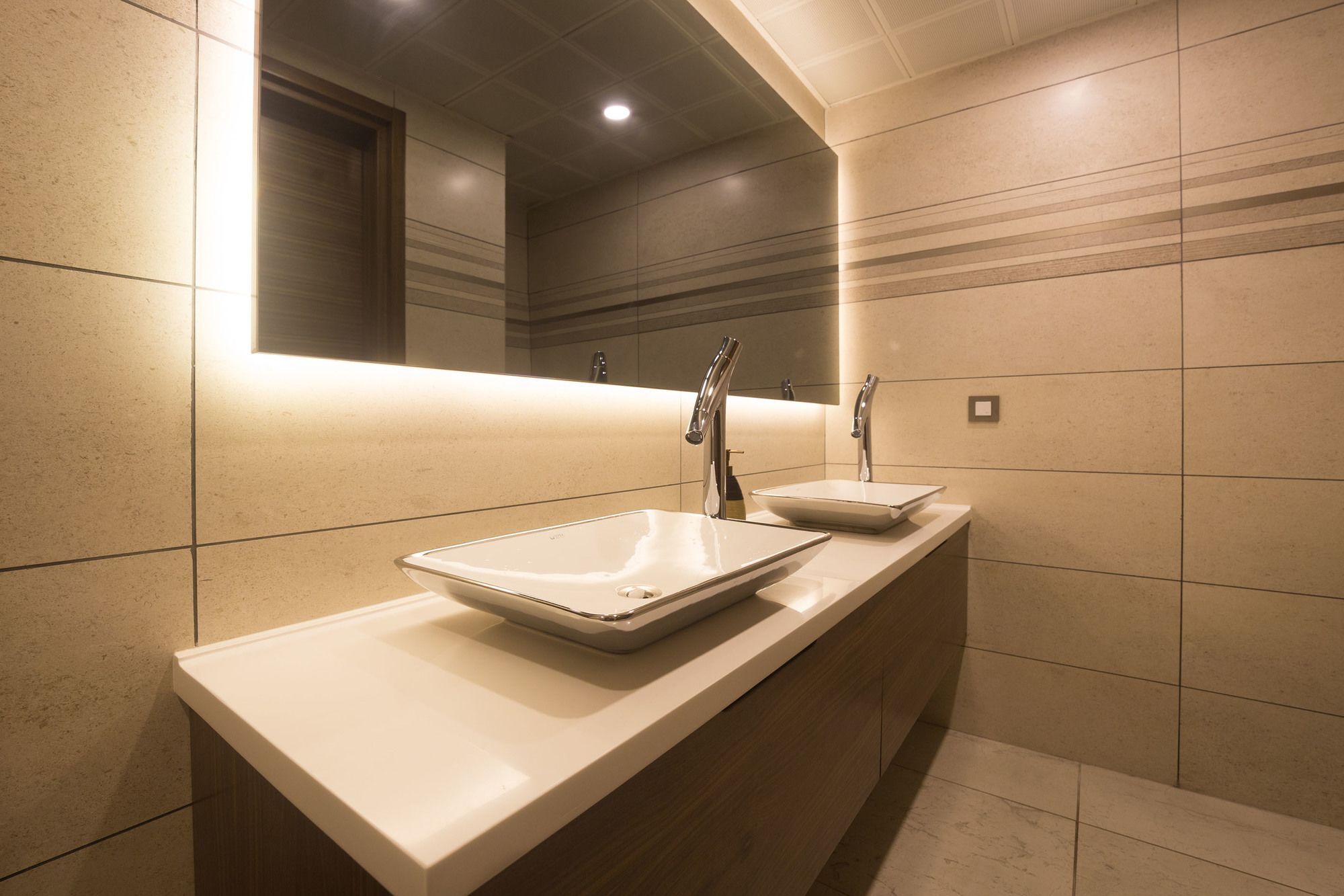 The Monard Hotel Мерсин Екстериор снимка